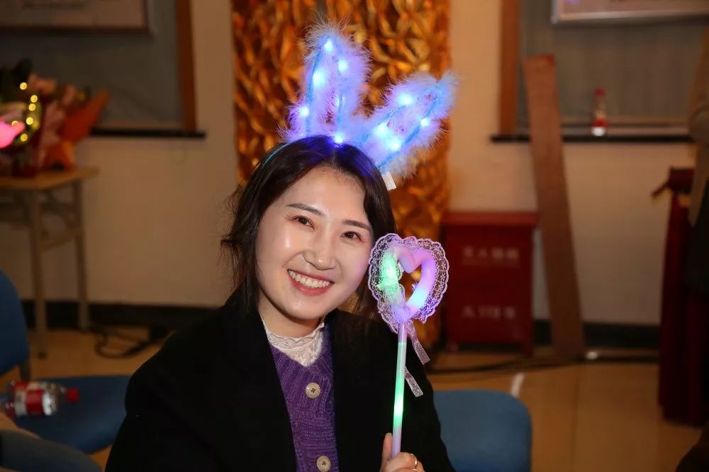 唱响华友梦，，，，迈向新征程——华友钴业2020跨年演唱会圆满落幕（内含精彩视频）-文化活动-浙江华友钴业股份有限公司
