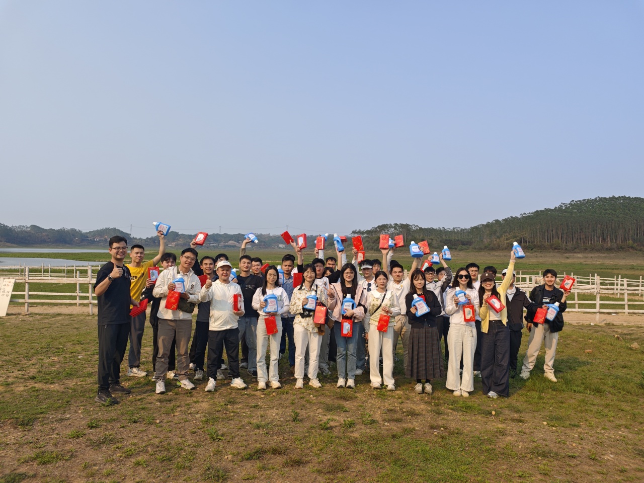 踏青筑梦 活力偕行|华友广西工业园团委组织开展主题团日活动 -团委活动-浙江华友钴业股份有限公司